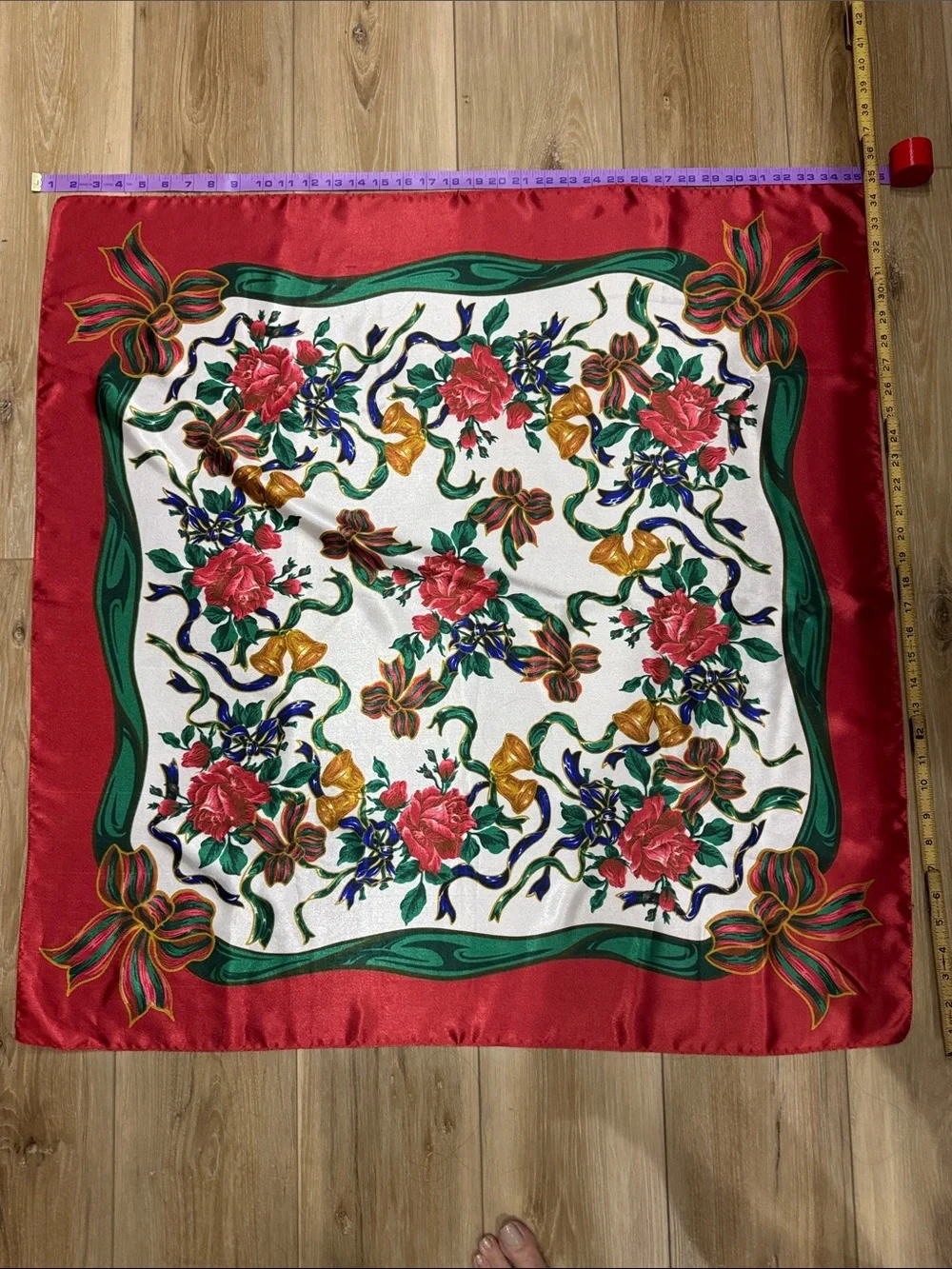 Red Floral Silk-Feel Christmas Square Scarf